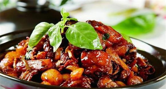 鸡肉的功效