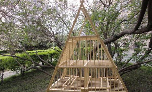 养殖鸟类常用的专用鸟笼