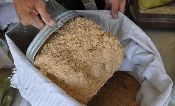 如何配制仔猪浓缩饲料