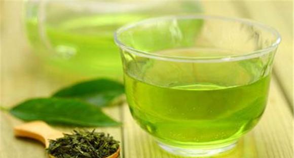 夏季喝绿茶的好处 喝绿茶有什么好处
