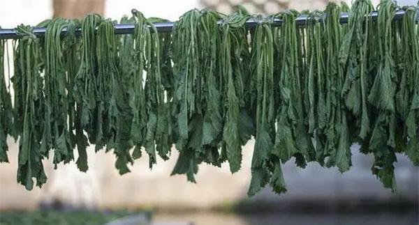 如何识别硫黄熏制的干菜