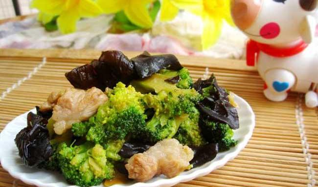 西兰花炒肉的做法大全