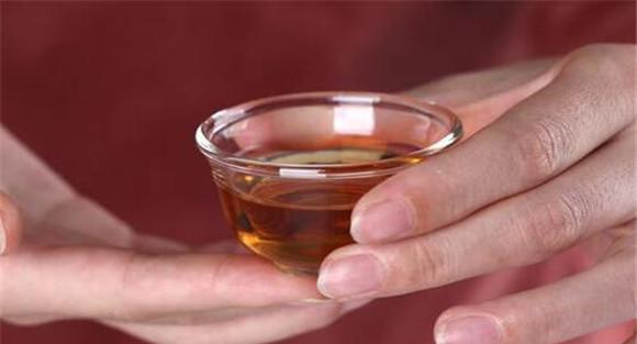 便秘患者不宜饮茶