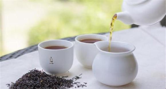 骨质琉松患者不宜饮茶