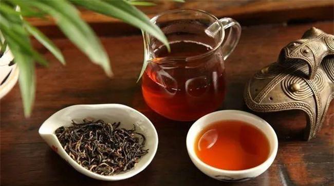 饮茶能否有助于防治冠心病