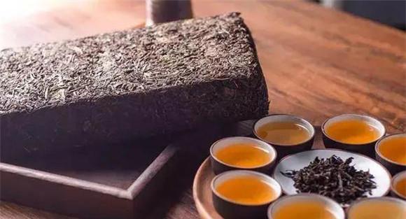 黑茶有解油腻的功效
