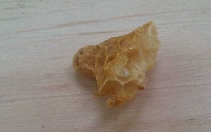 王台封盖后几天会自然分蜂